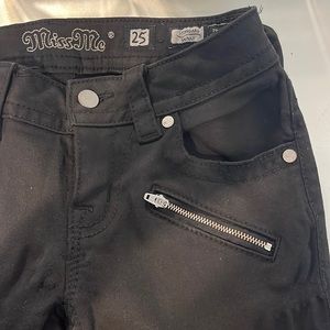 black skinny jeans miss me